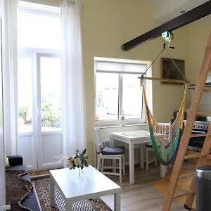 01 Apartment